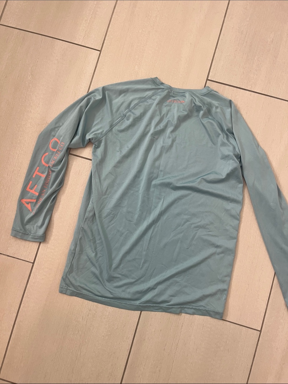 Columbia/Aftco bundle Long Sleeve fishing Shirts - Teal, Aqua & Light Blue - Picture 13 of 14